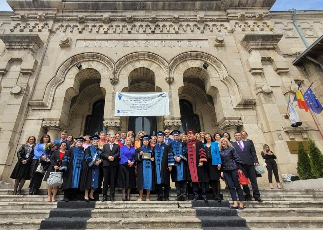 Acordarea titlului de 👩‍🎓Doctor Honoris Causa reputatului profesor universitar doctor Verginia Vedinaș.